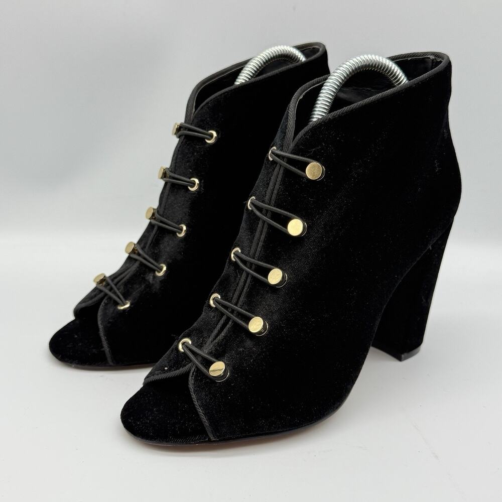 Vince Camuto Black Velvet Victorian Coquette Womens Open Toe Bootie SIZE 6 Goth